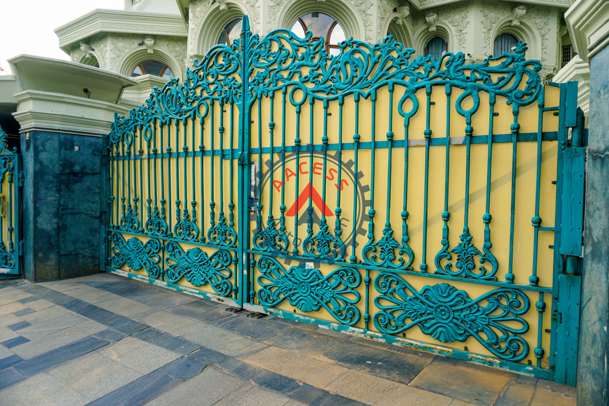 Banjara Hills Shoeb Swing Gate