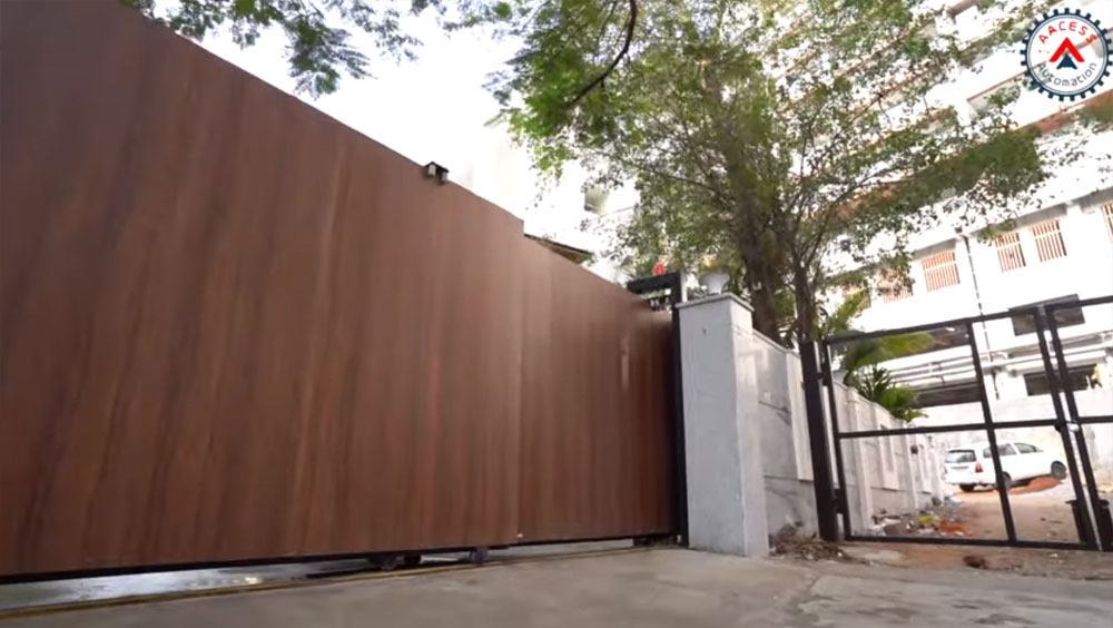 Projects jubliee telescopic gate 2
