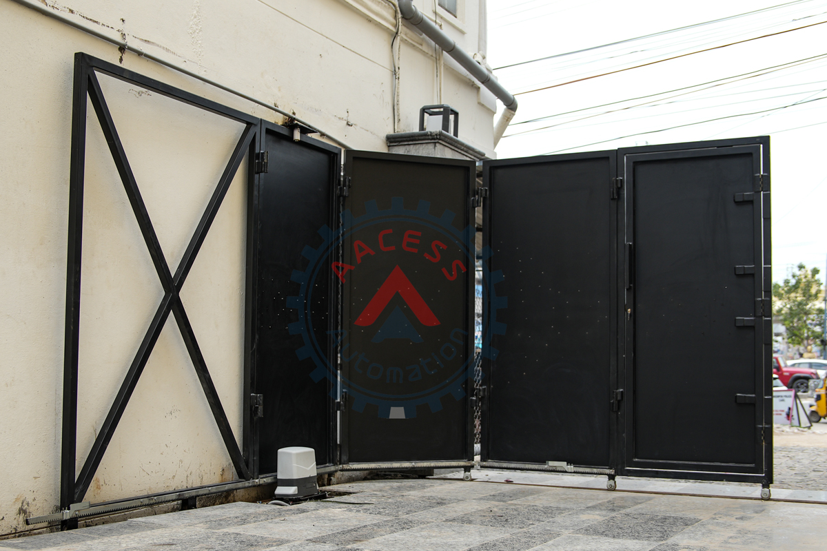 l-type-sliding-gate